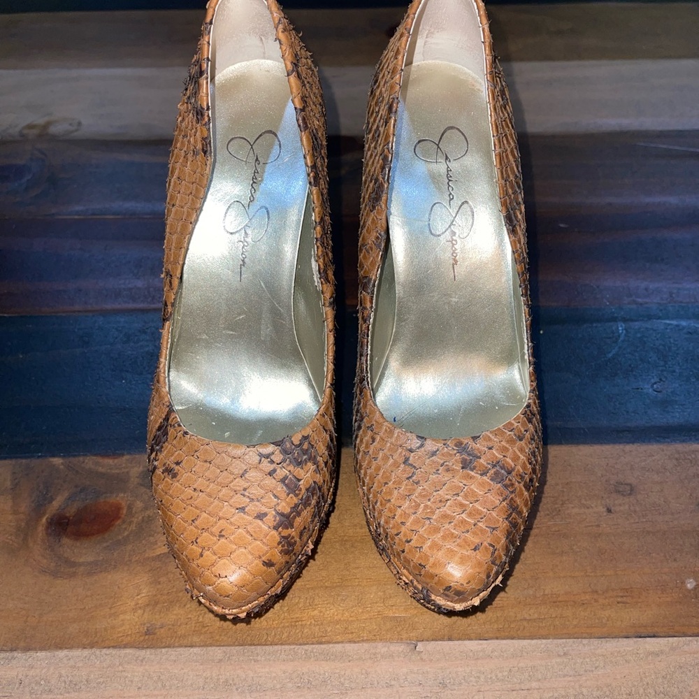 Jessica Simpson Tan Snakeskin Heels